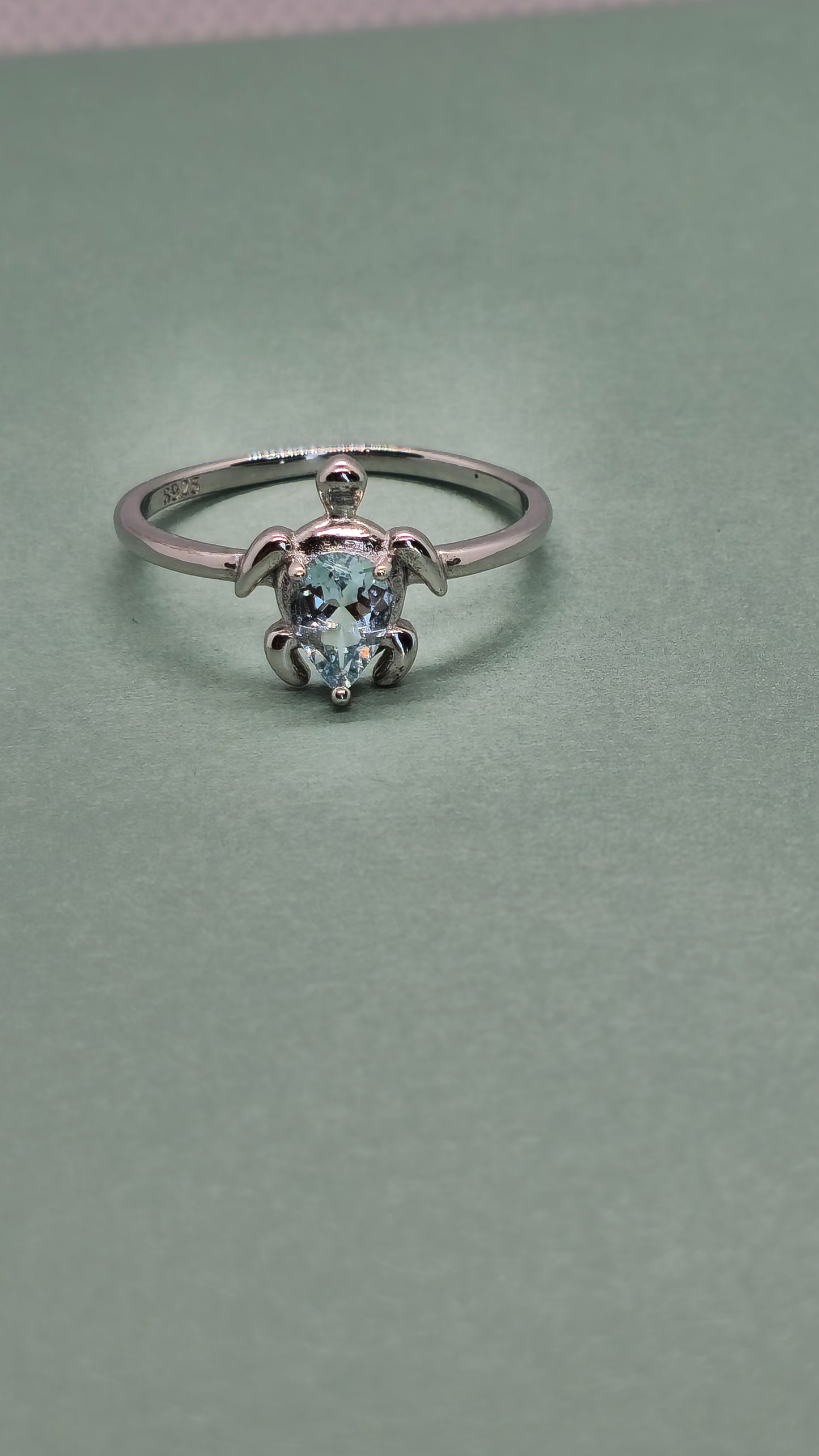 Aquamarine turtle shape Ring