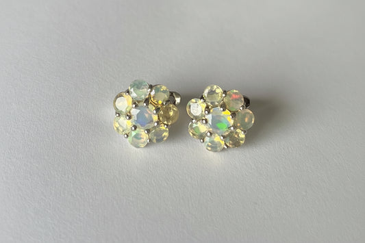 Opal flower shaped earring