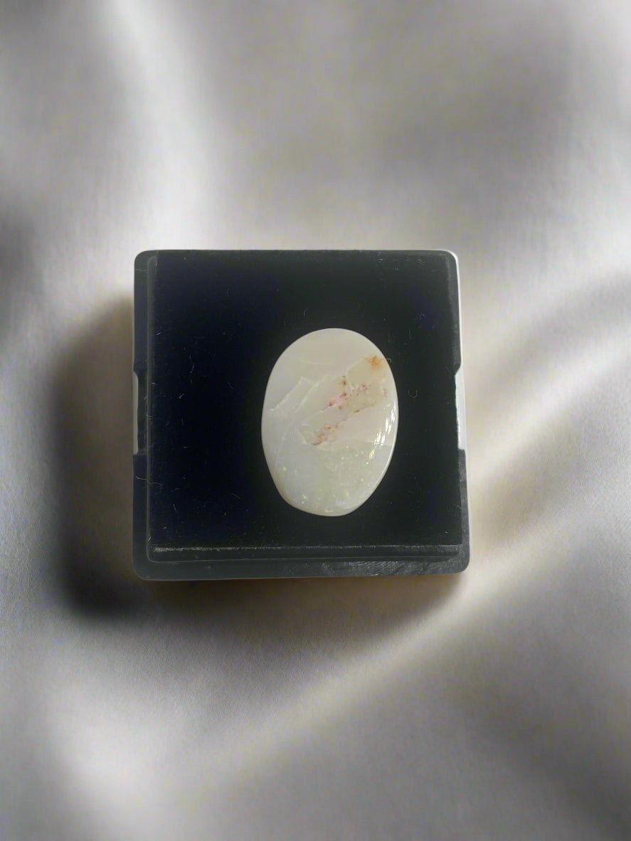Ethiopian White Opal gemstone.