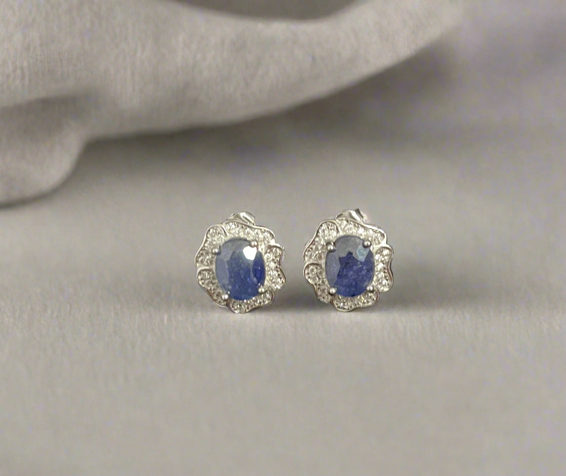 Blue Sapphire Stud