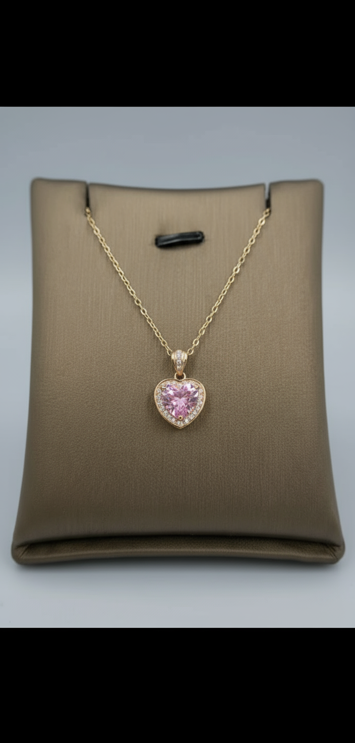 heart shaped Zircon pendant