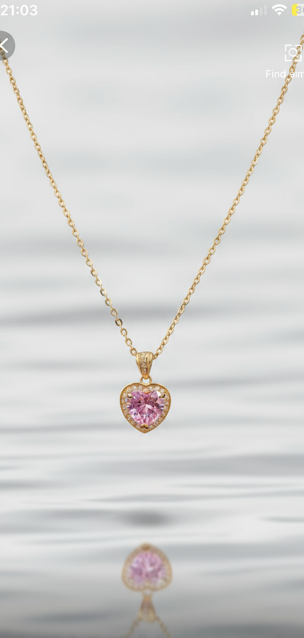heart shaped Zircon pendant